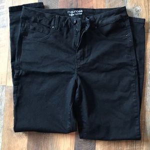 Black skinny jeans
